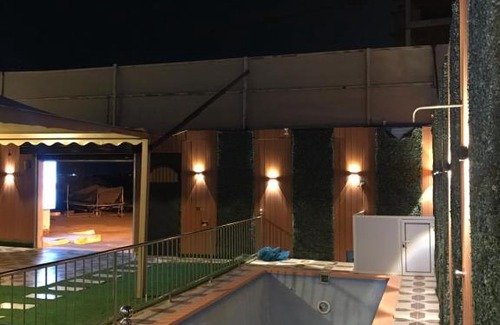 Jizan Ski Chalet | Family-Friendly Retreat at شاليهات ليالي السعادة with Pool