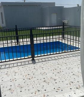 Western Province Ski Chalet | Oceanfront شاليه السمو الفندقي with Private Pool & Perfect Score