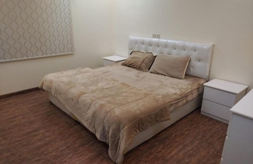 Unaizah Ski Chalet | White Rose Chalet: Pet-Friendly Retreat with Private Pool