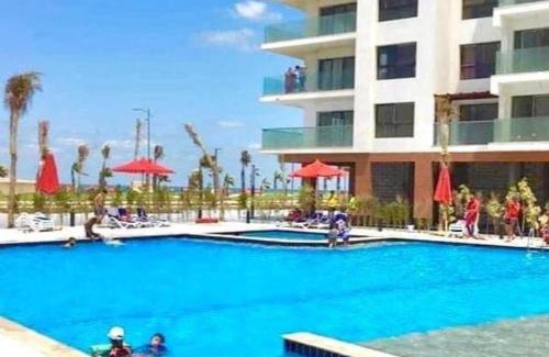 Al-Manasrah Apartment | Cozy Chalet with Private Garden at Port Said Resort