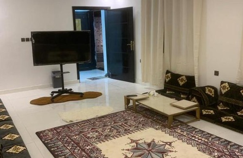 Jizan Ski Chalet | Discover the Comfort of شاليه ليليوم with Pool & Pet Perks