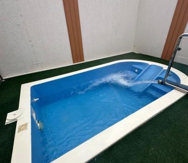 Al Wudayy Ski Chalet | Experience Family Fun at شاليه هاشتاق الودي Resort