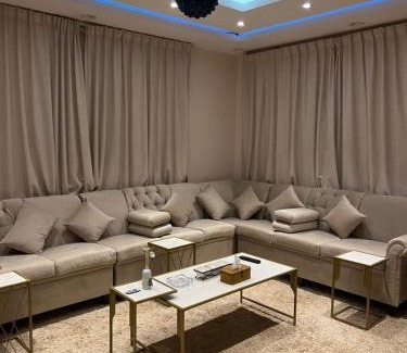Shaqra Apartment | شــقة فخمــة vip