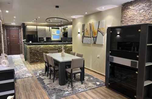 Helwan Apartment | Enjoy Family-Friendly Stays at شقة الخيالة الفندقية