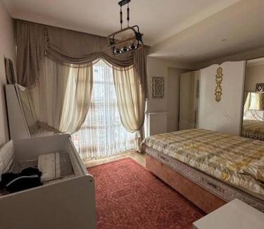 Kucukcekmece Apartment | Beachfront Apartment with Family-Friendly Amenities