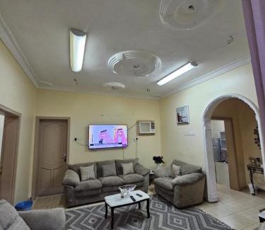 Medina Apartment | Comfortable Stay Near Quba Mosque with Family-Friendly Amenities