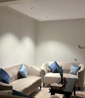 Al Kharj Apartment | Modern Apartment with Independent Entry and Child-Friendly Space