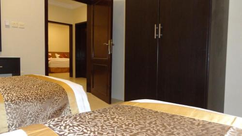 Al Hofuf Hotel | Discover Lyna Homes: Family-Friendly Serviced Apartments