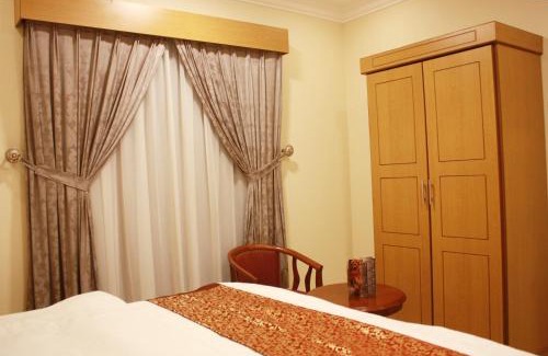 Al Hofuf Hotel | Discover Lyna Homes: Family-Friendly Serviced Apartments