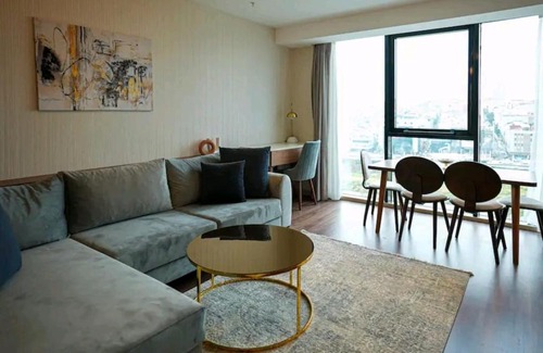 Mahmutbey Apartment | Deluxe Apartment for Travelers in Istanbul - Family & Pet-Friendly