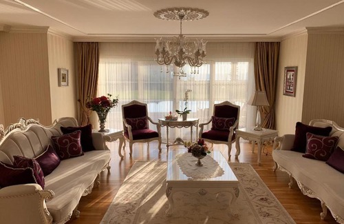 Ash Shumaysani Apartment | Super Deluxe Apartment - Perfect for Families and Pets