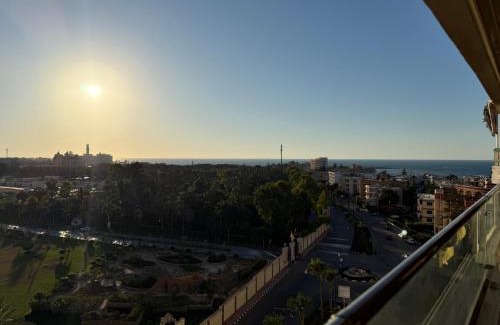 Al-Muntazah Apartment | شقة فاخرة ثلاث غرف فيو المنتزة و البحر مكيفة مع دخول الشاطئ مجانا