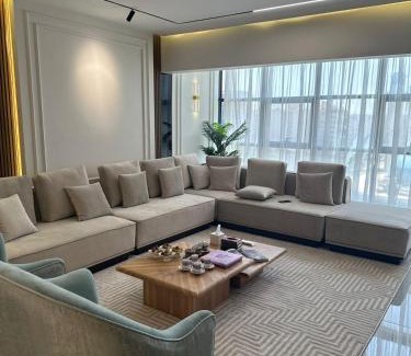 Nasr City Apartment | Elegant Apartment in Cairo - Guest Rated 10/10, Family Friendly