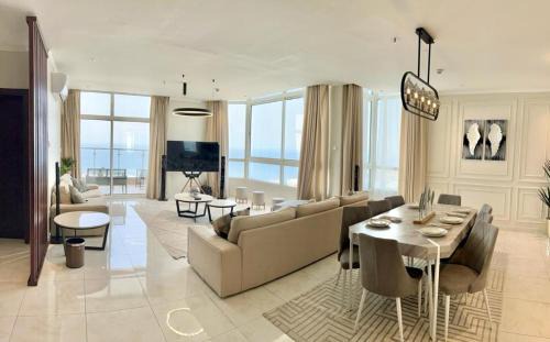 Ash Shati Apartment | Seaside VIP Apartment in برج المسارات - 4-Star Comfort