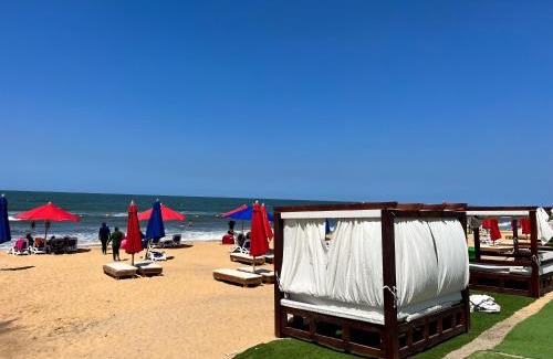 Al-Manasrah Apartment | Exclusive VIP Stay at Porto Said with Oceanfront Amenities