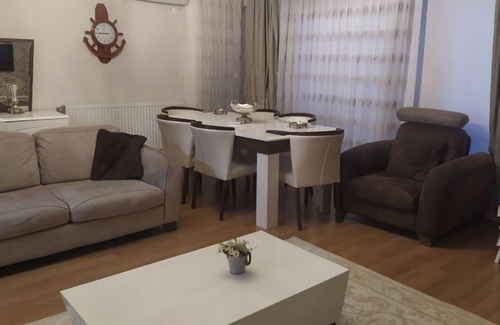 Trabzon Apartment | Family-Friendly Apartment in Koneclar, Trabzon - Golden Hawk