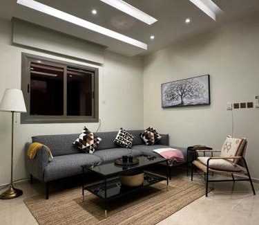 Medina Apartment | Stylish Hotel Suite with Breakfast & Child-Friendly Amenities