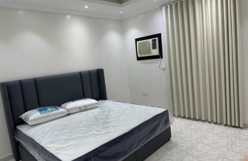 Jeddah Apartment | Cozy Furnished Apartment in Jeddah's Al-Sharifiah District