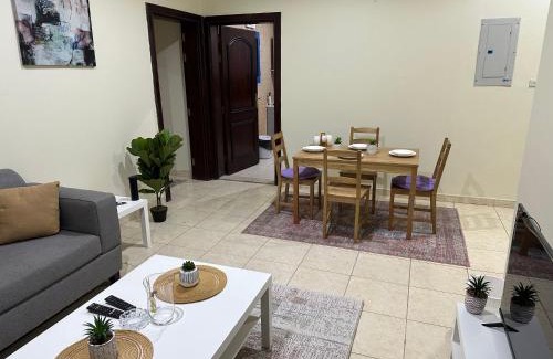 Al-Safa Apartment | Tranquil Retreat: Family-Friendly Apartment with Breakfast