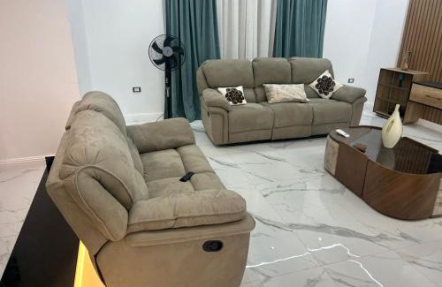 Obour City Apartment | Modern 200 sqm Apartment for Rent in Al-Hayy 9, Cairo