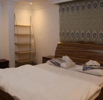 Umm Lajj Apartment | Discover Abu Rayan's Family-Friendly Apartments
