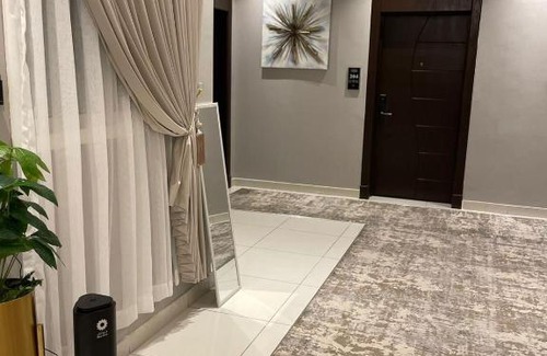 Al Hamra Apartment | Stay at ALBUNDUQI Hotel: 8.5 Rated with Family-Friendly Amenities