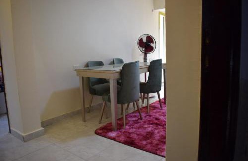 Al-Muntazah Apartment | Seaside Getaway at شقق المعمورة with Oceanfront Views