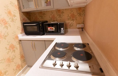 Al Harra Al-Sharqiah Apartment | Luxurious Anam Suites: Family & Pet-Friendly Retreat