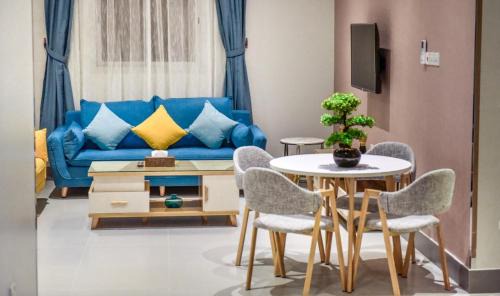 Riyadh Hotel | Amar Suites: Family-Friendly Stay with Restaurant & Kitchen