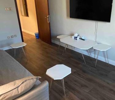 Mecca Apartment | Cozy Studio Apartment on Ajyad Street, Pet Friendly Stay