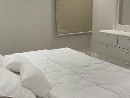 Al Malaz Apartment | Self-Check-In 4-Star Apartment with Impeccable Ratings