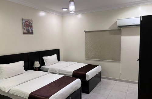 Jizan Hotel | Discover شموخ جازان للشقق المخدومة with Hot Tub Access