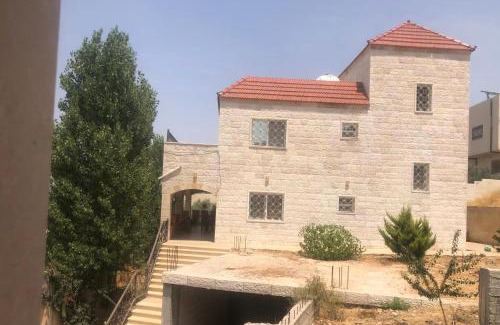 Ajloun Villa | Discover Family-Friendly Escapes at عجلون Ajloun Hotel
