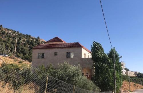 Ajloun Villa | Discover Family-Friendly Escapes at عجلون Ajloun Hotel