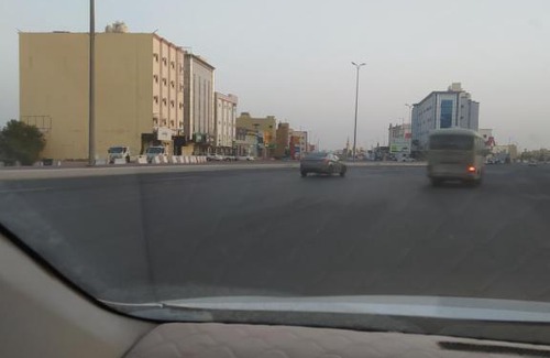 King Faisal Military City Apartment | Family-Friendly Stay at عند التمور الياسرية Hotel