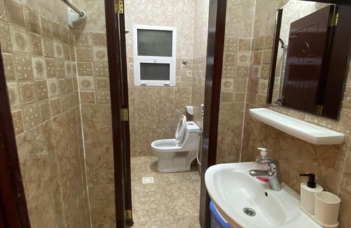 Oman House | Private Room in Muscat: Ideal for Families and Travelers