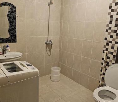 Mecca Apartment | Family-Friendly Hotel Room in Makkah, Bat'ha Quraish Area