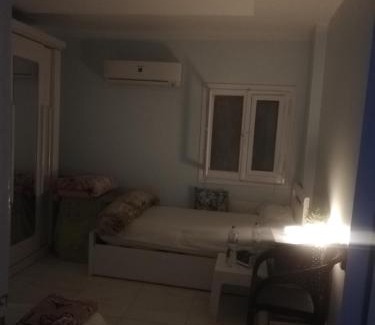 Sheikh Zayed City House | Budget-Friendly Private Room for Men in Sheikh Zayed