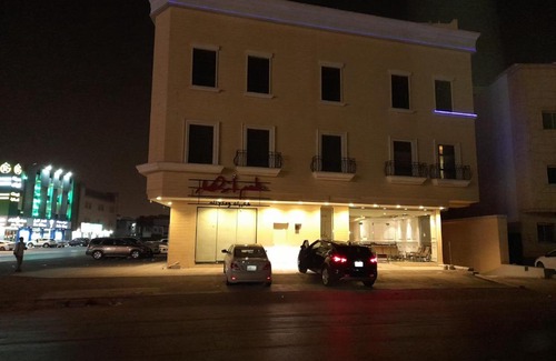 Al Sulimania House | Discover فائقة بلازا with Family-Friendly Amenities