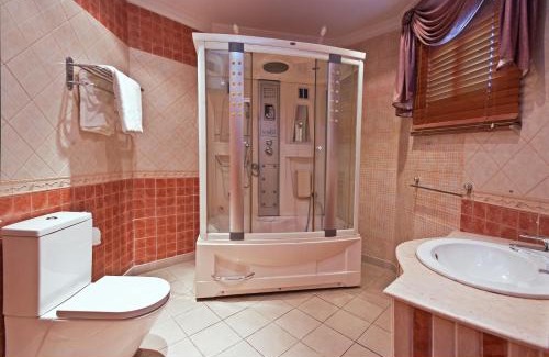 King Abdul Aziz Road Villa | Beachfront Retreat with Pool and Pet-Friendly Amenities