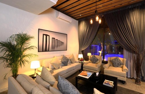 Riyadh Villa | Indulge at فلل لاكاسا الفندقية - 5-Star Experience Awaits