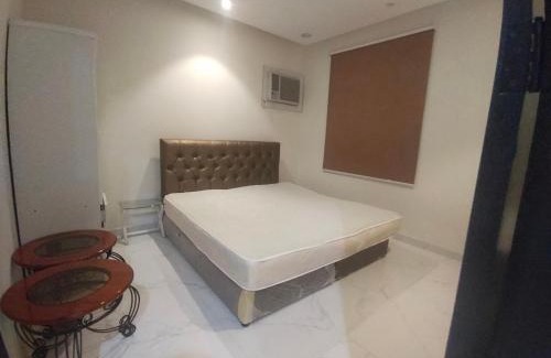 Al Aziziyah Apartment | Family-Friendly Escape at فله وياسمين Awaits You