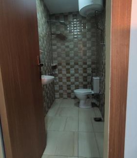 Assiut Hotel | Discover Agyad Hotel: Family-Friendly Stay with Breakfast