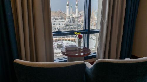 Ajyad Hotel | Elegant Al Safwah Hotel First Tower: 5-Star Guest Rated Stay