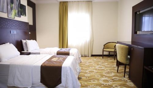 Al Aziziyah Hotel | Discover Al Fajr Al Badea: Family-Friendly 4-Star Escape