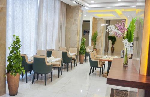 Jizan Hotel | Exceptional فندق المدى العربية: 4-Star Stay with Pool & Spa