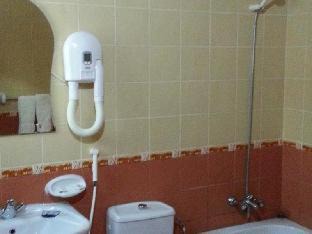 Al-Balad Hotel | Eco-Friendly Stay at AlMorooj Kareem Hotel with Breakfast