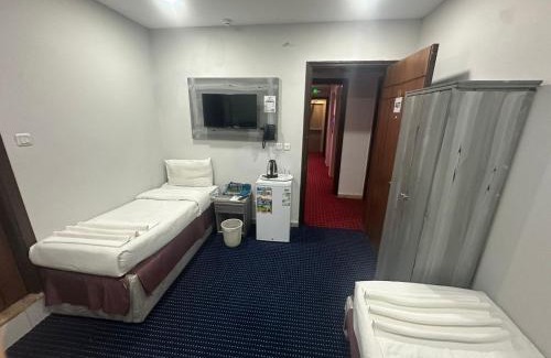 Ajyad Hotel | Discover فندق النسور اجياد: Family-Friendly Retreat