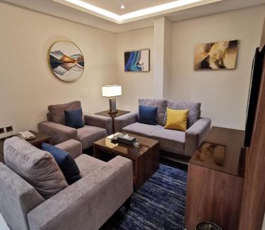King Faisal Military City Hotel | Calma Hotel: Guest Rated 8.9 with Pool & Restaurant