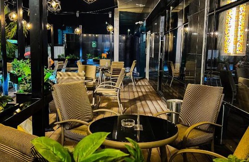 Medina Hotel | Discover Comfort at Y Platinum Hotel with Pool & Breakfast